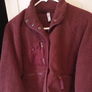 Zenana- burgundy fleece size S